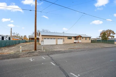 950 S K Street Lakeview OR 97630