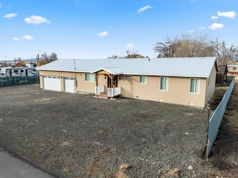 950 S K Street Lakeview OR 97630