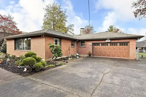 571 NW Wade Street NW Estacada OR 97023