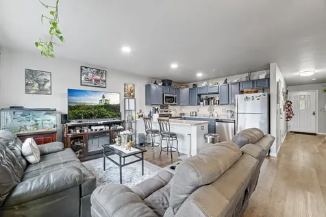 7635 Coloma Street White City OR 97503
