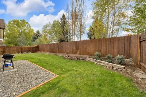 21347 Starling Drive Bend OR 97701