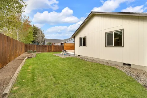 21347 Starling Drive Bend OR 97701