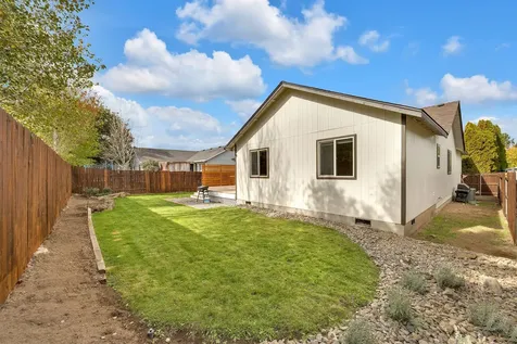 21347 Starling Drive Bend OR 97701