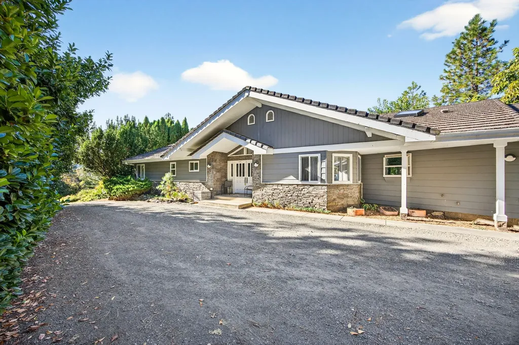 13250 Highway 238 Applegate OR 97530