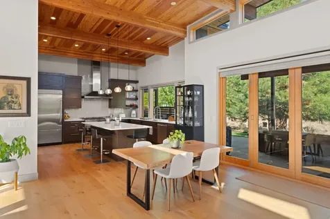 61612 Hosmer Lake Drive Bend OR 97702