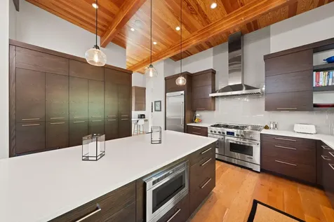 61612 Hosmer Lake Drive Bend OR 97702