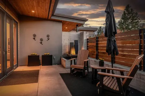61612 Hosmer Lake Drive Bend OR 97702