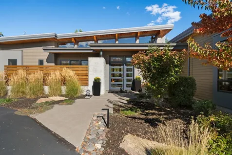 61612 Hosmer Lake Drive Bend OR 97702