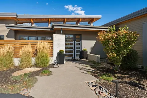 61612 Hosmer Lake Drive Bend OR 97702
