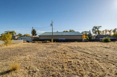 334 SE Warsaw Street Redmond OR 97756