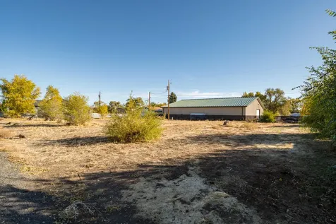 334 SE Warsaw Street Redmond OR 97756