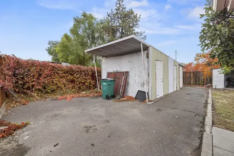 5714 Schiesel Avenue Klamath Falls OR 97603