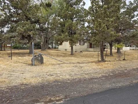 2675 NW Norse Drive Redmond OR 97756