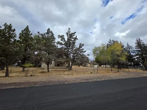 2675 NW Norse Drive Redmond OR 97756