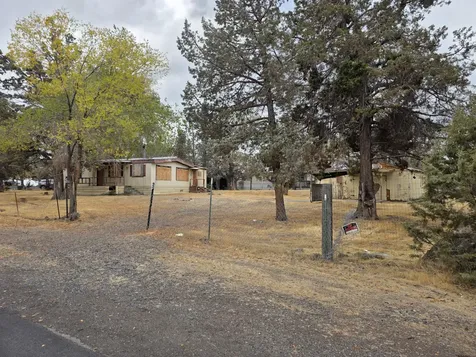 2675 NW Norse Drive Redmond OR 97756