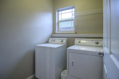 2745 SW 32nd Street Redmond OR 97756