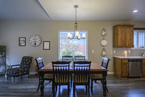 2745 SW 32nd Street Redmond OR 97756