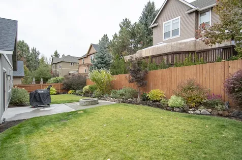 2745 SW 32nd Street Redmond OR 97756