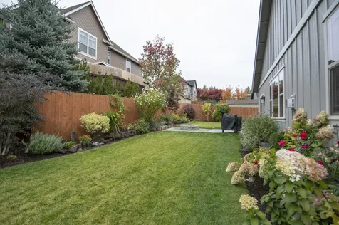 2745 SW 32nd Street Redmond OR 97756