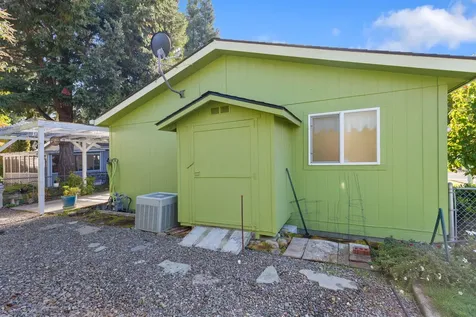 206 NW Creekside Drive Grants Pass OR 97526
