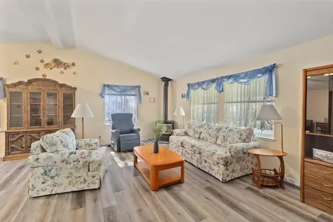 206 NW Creekside Drive Grants Pass OR 97526