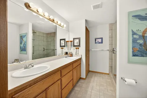 250 Cambridge Drive Grants Pass OR 97526
