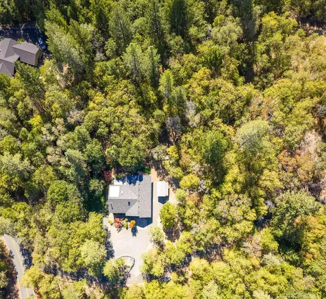 250 Cambridge Drive Grants Pass OR 97526