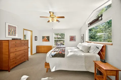 250 Cambridge Drive Grants Pass OR 97526