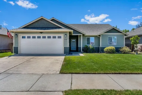 2116 NW Elm Avenue Redmond OR 97756
