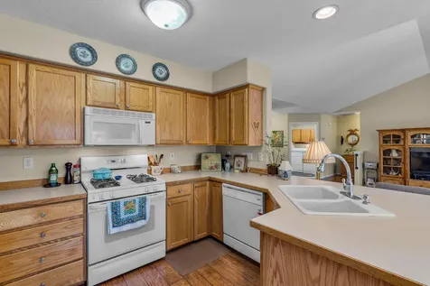 2116 NW Elm Avenue Redmond OR 97756