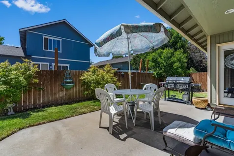 2116 NW Elm Avenue Redmond OR 97756