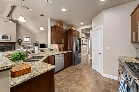 3782 Windgate Street Medford OR 97504