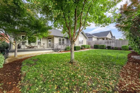3782 Windgate Street Medford OR 97504