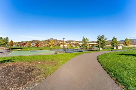 3782 Windgate Street Medford OR 97504