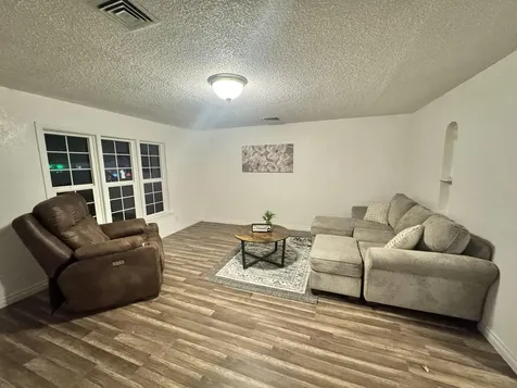 4430 Clinton Avenue Klamath Falls OR 97603