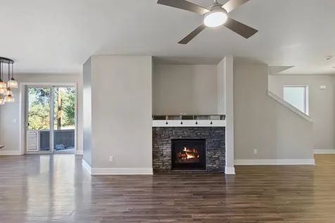 748 NE Vail Lane Bend OR 97701