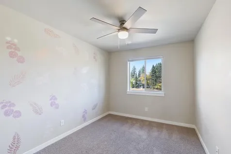748 NE Vail Lane Bend OR 97701
