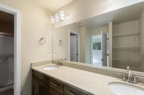 748 NE Vail Lane Bend OR 97701
