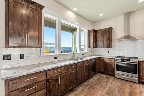 4260 Falcon Ridge Terrace Medford OR 97504