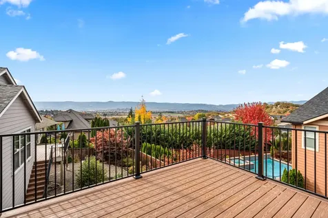 4260 Falcon Ridge Terrace Medford OR 97504
