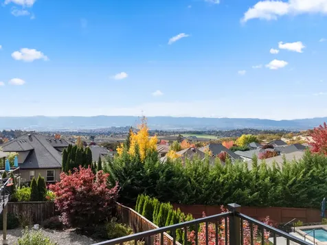 4260 Falcon Ridge Terrace Medford OR 97504