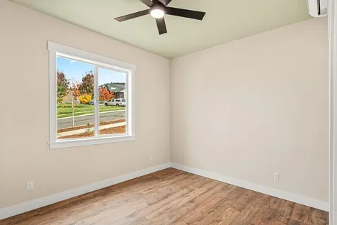 4260 Falcon Ridge Terrace Medford OR 97504