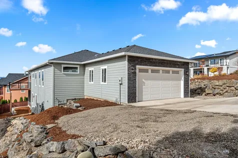4260 Falcon Ridge Terrace Medford OR 97504