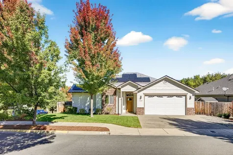 1022 SE Jerrine Street Grants Pass OR 97527
