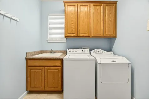 1022 SE Jerrine Street Grants Pass OR 97527