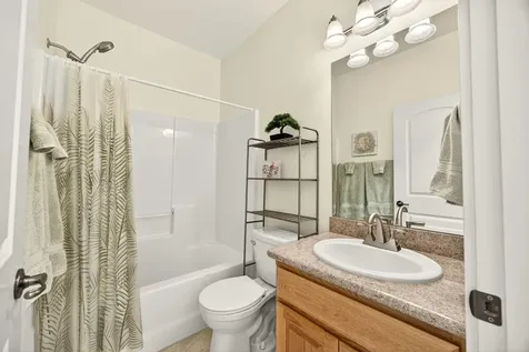 1022 SE Jerrine Street Grants Pass OR 97527