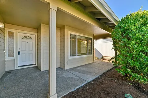 413 SE Liberty Drive Grants Pass OR 97527