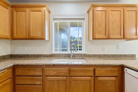 413 SE Liberty Drive Grants Pass OR 97527