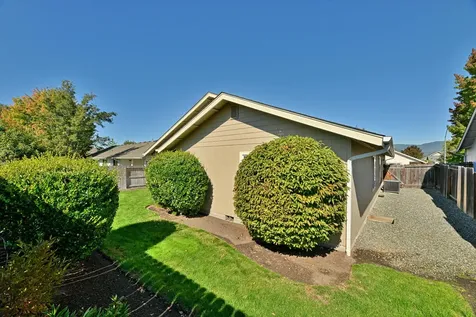 413 SE Liberty Drive Grants Pass OR 97527