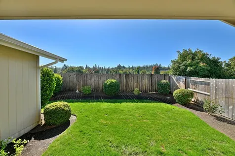 413 SE Liberty Drive Grants Pass OR 97527